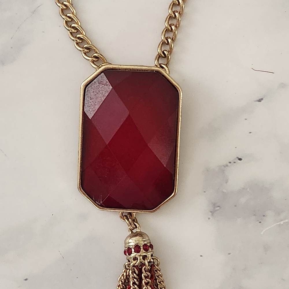 NY Collection Red Gold Rhinestone Tassle Necklace - Picture 3 of 10